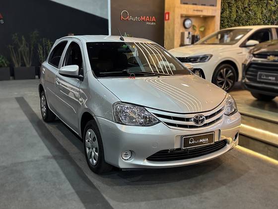 TOYOTA ETIOS 1.3 X 16V FLEX 4P MANUAL TOYOTA ETIOS 1.3 X 16V FLEX 4P MANUAL